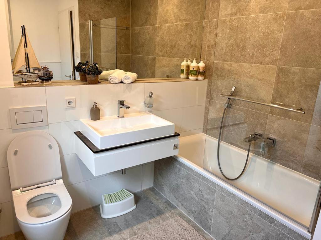 זירנדורף Apartments Bei Playmobil Eg,130M2,Grosse Terassen,24H Self Check-In, Free Parking מראה חיצוני תמונה