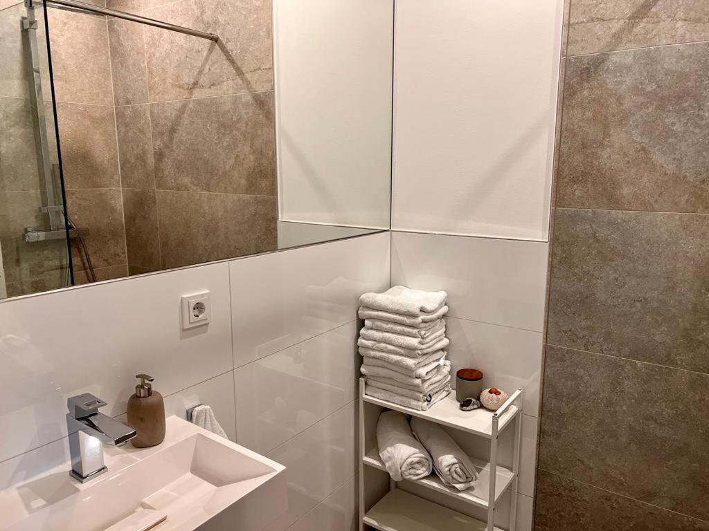 זירנדורף Apartments Bei Playmobil Eg,130M2,Grosse Terassen,24H Self Check-In, Free Parking מראה חיצוני תמונה
